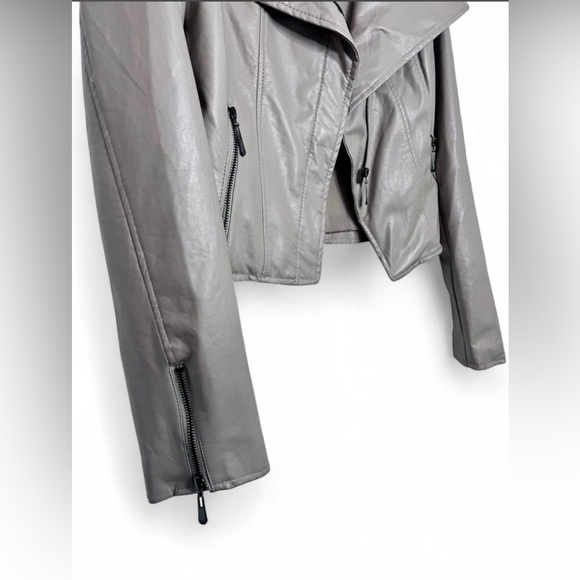 Therapy Beige Faux Leather Jacket for Women size Medium - Picture 6 of 8